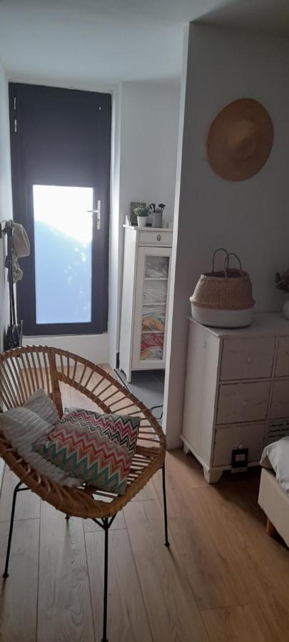 Coquette Maison De Village Nefiach 外观 照片